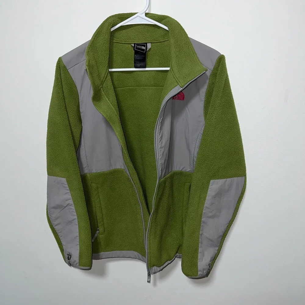 The North Face actual size measurements